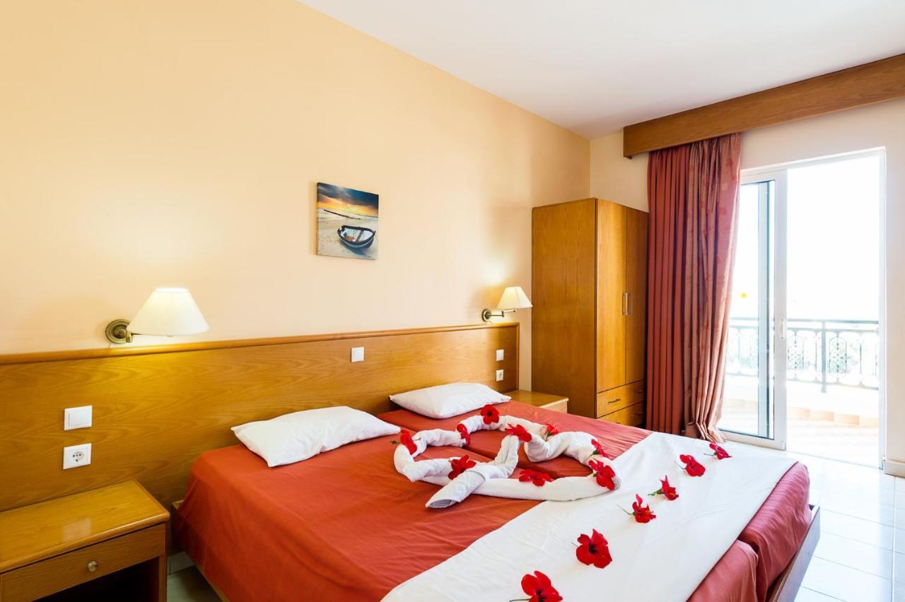 Summer Memories Aparthotel Pefki  Экстерьер фото
