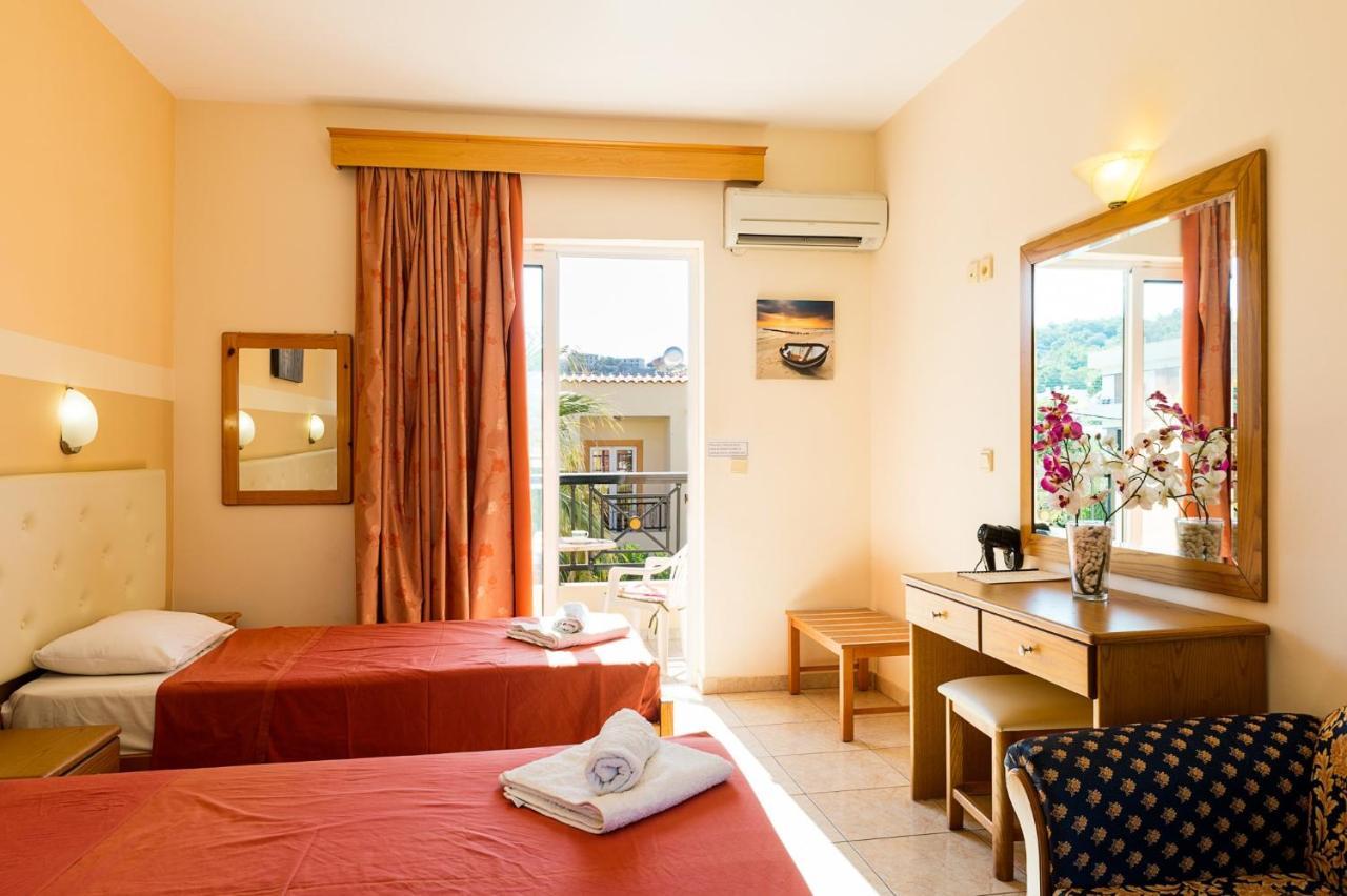 Summer Memories Aparthotel Pefki  Экстерьер фото