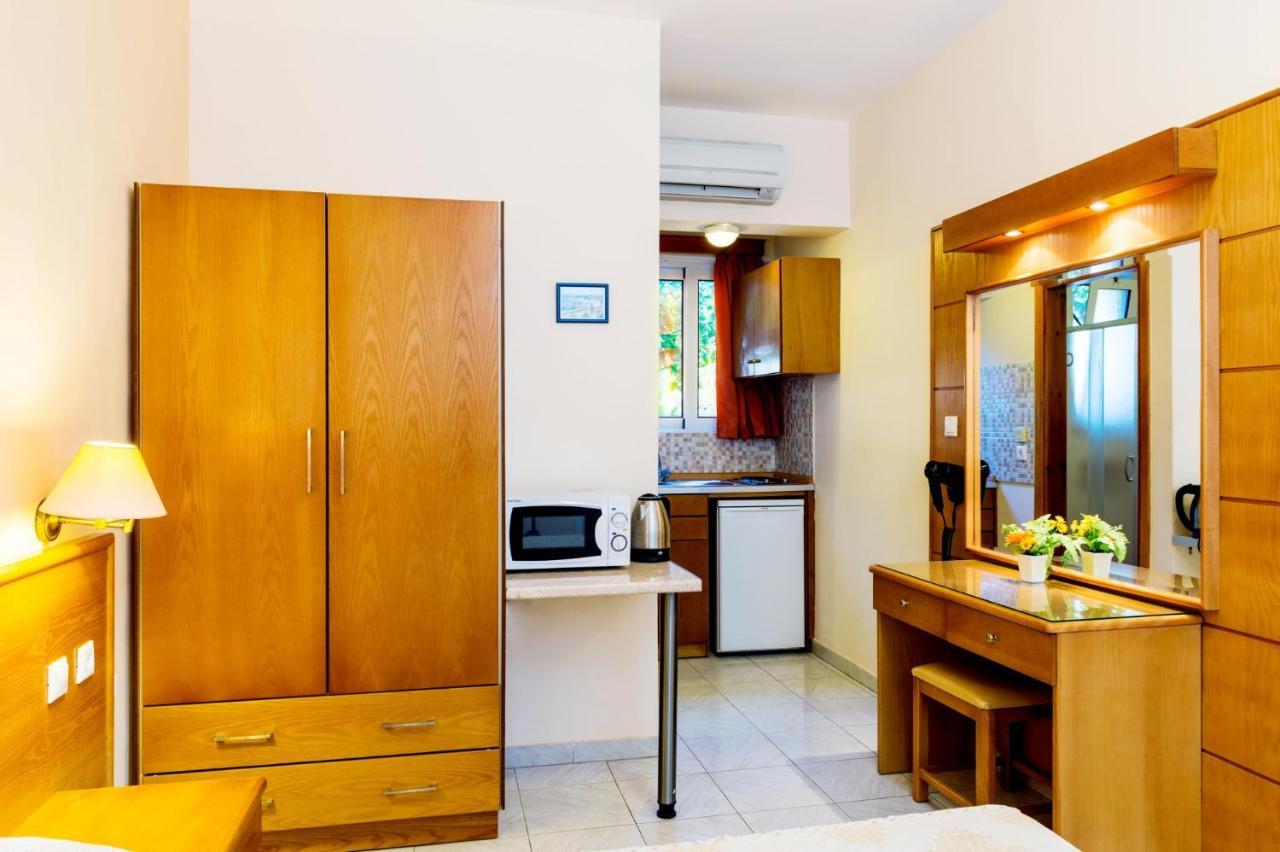 Summer Memories Aparthotel Pefki  Экстерьер фото