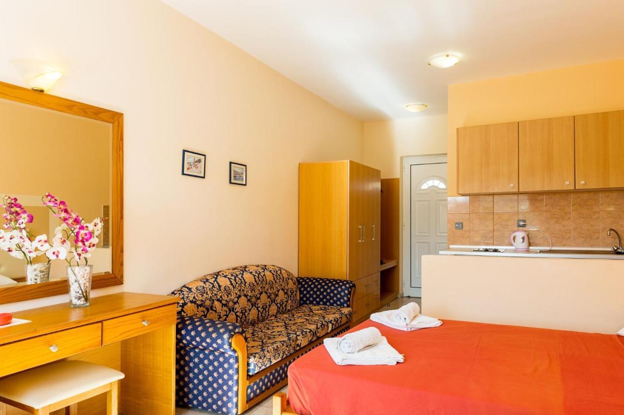 Summer Memories Aparthotel Pefki  Экстерьер фото