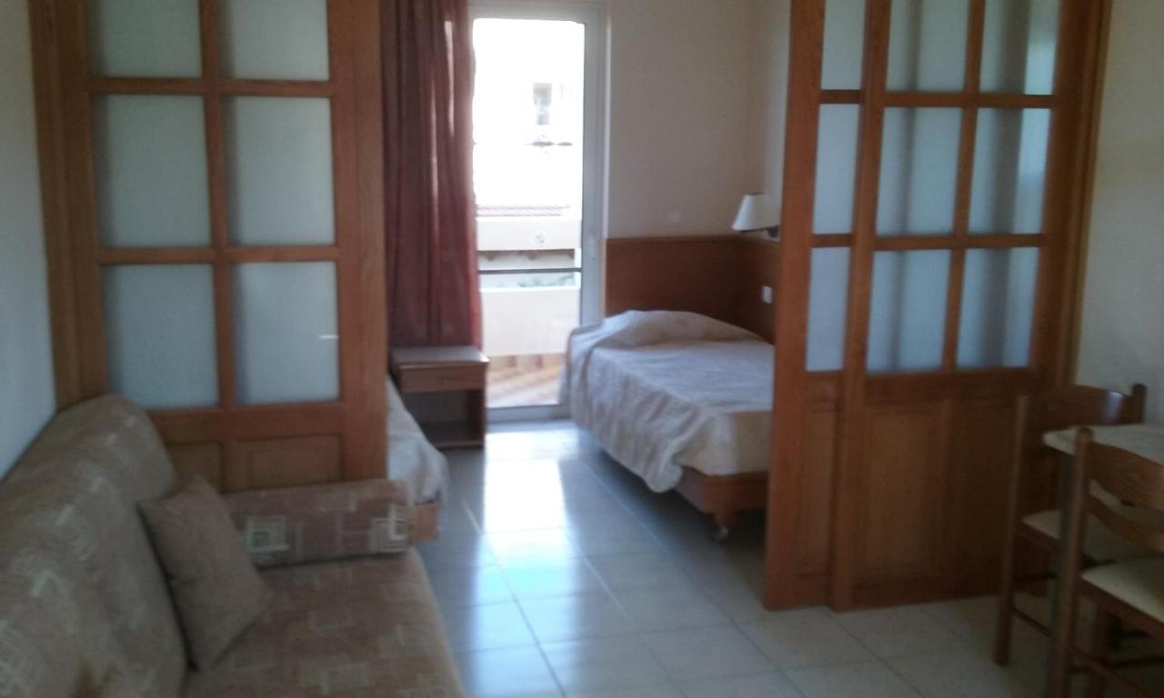 Summer Memories Aparthotel Pefki  Экстерьер фото